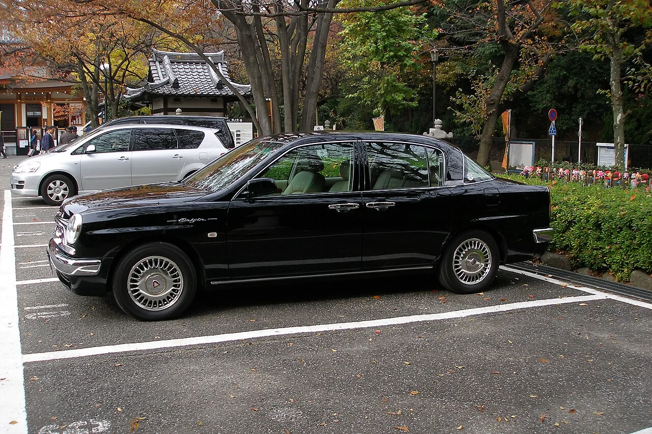 Toyota Origin, side