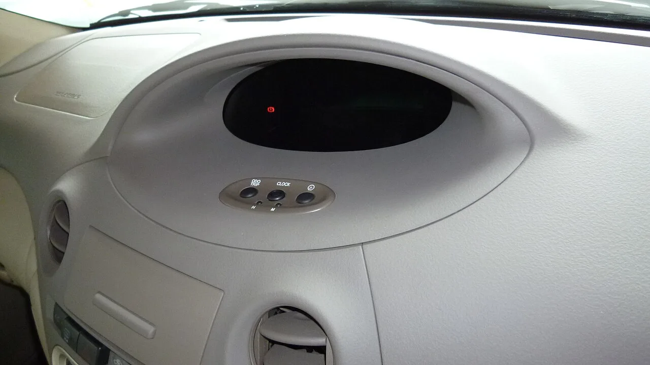 Toyota Platz XP10 / Echo / Xiali 2000, interior