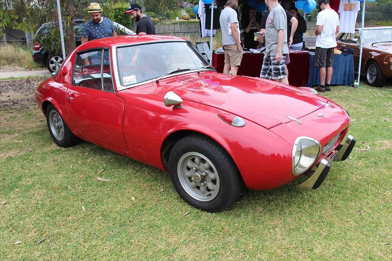 Toyota Sports 800, side