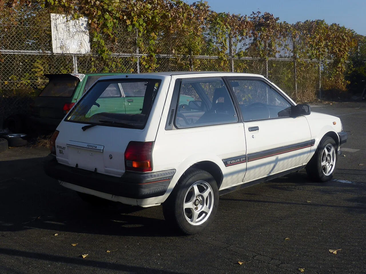 Toyota Starlet P70 third generation, rear