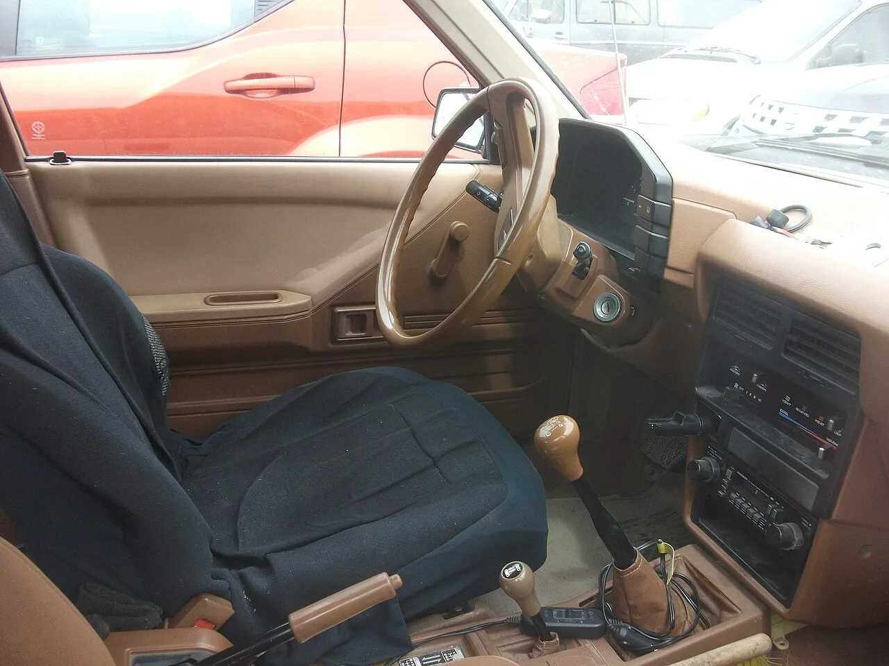 Toyota Tercel, interior