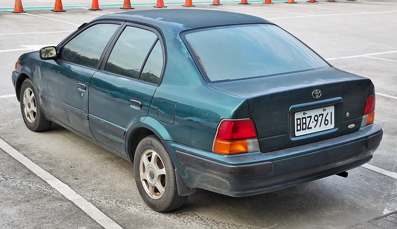 Toyota Tercel, rear