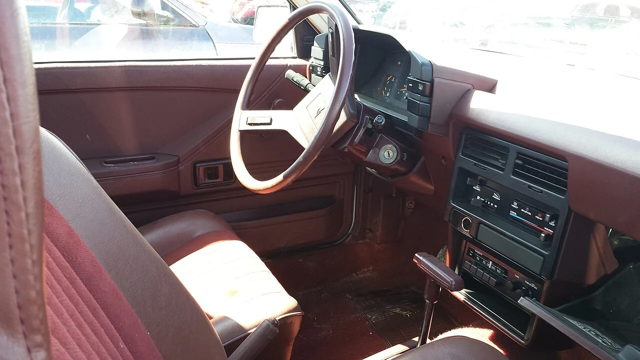 Toyota Tercel, interior