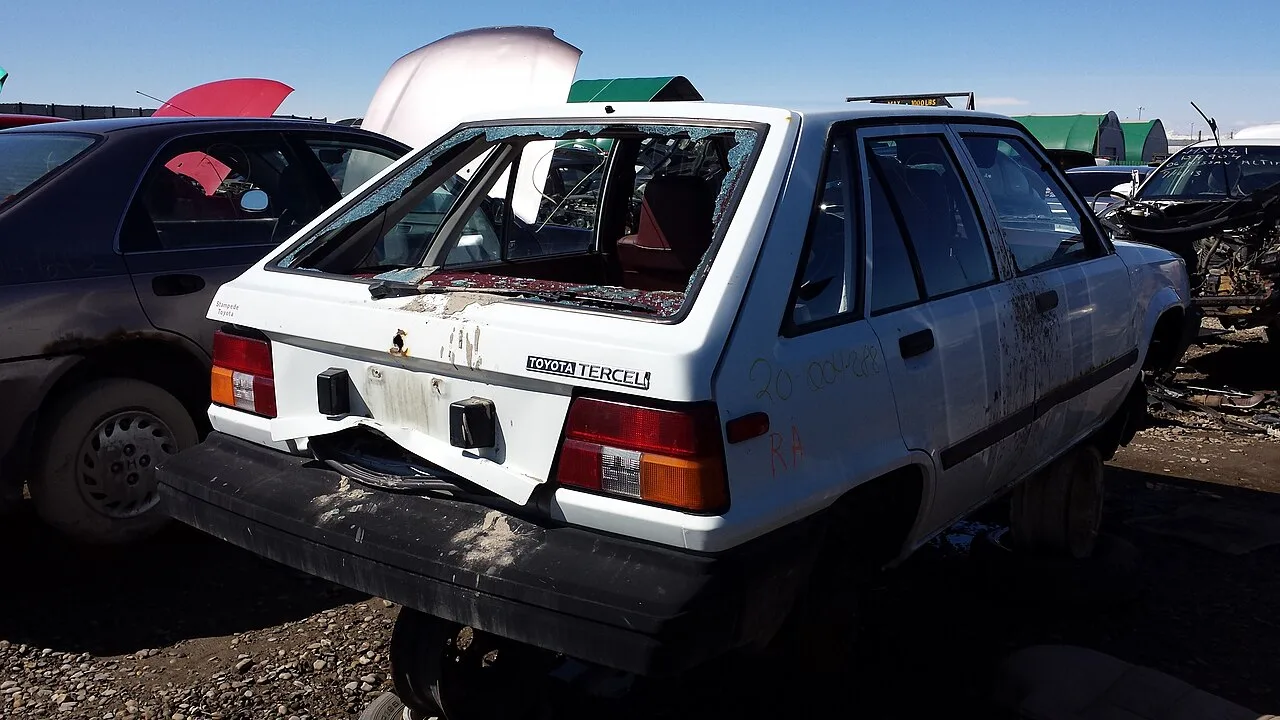 Toyota Tercel, rear
