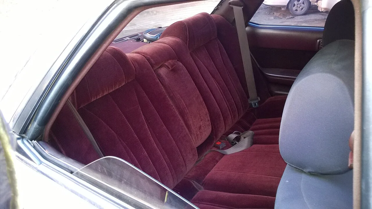 Toyota Vista V50 and Vista Ardeo, interior