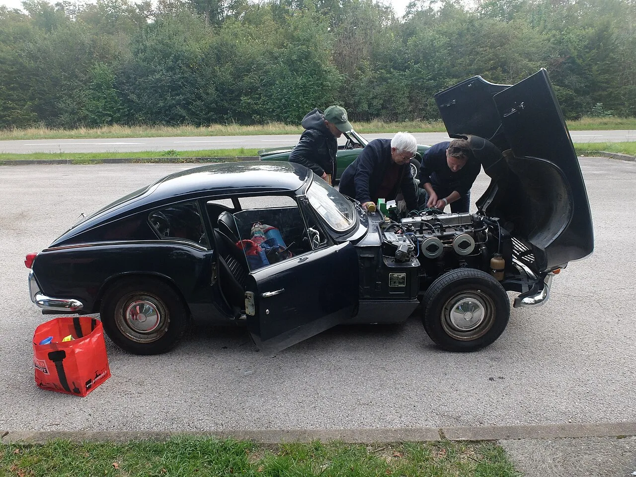 Triumph GT6 Mk I–III, side