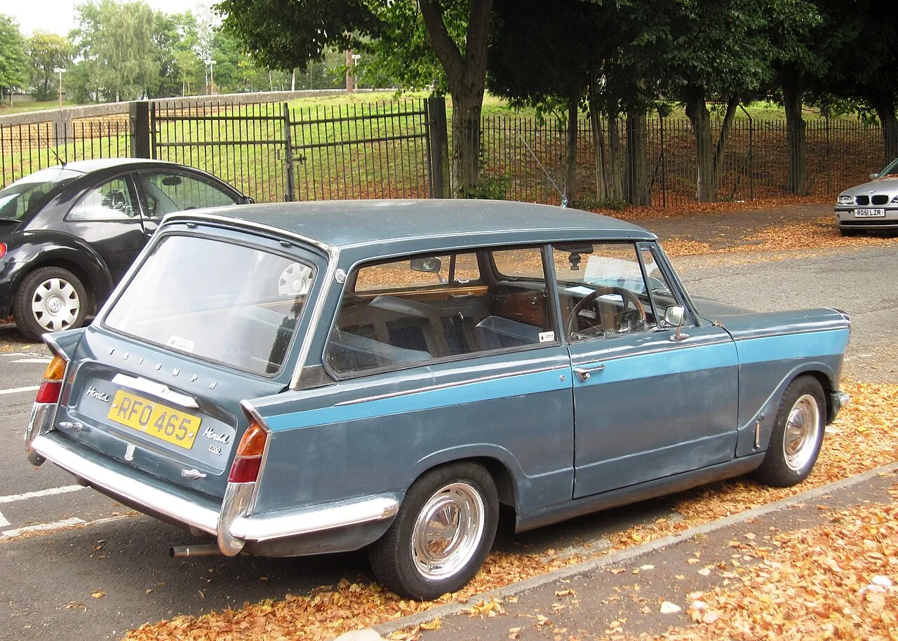 Triumph Herald, rear