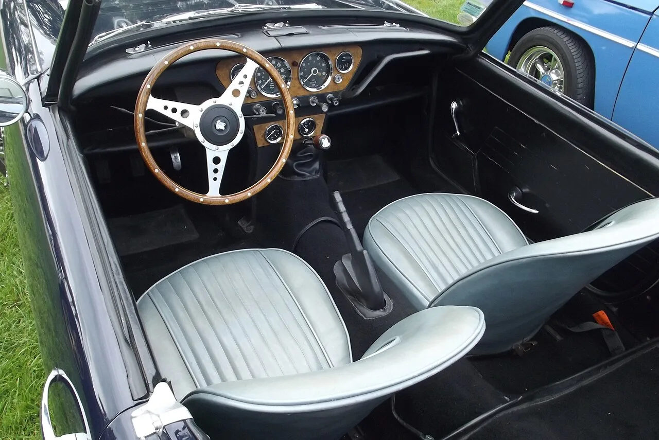 Triumph Spitfire, interior