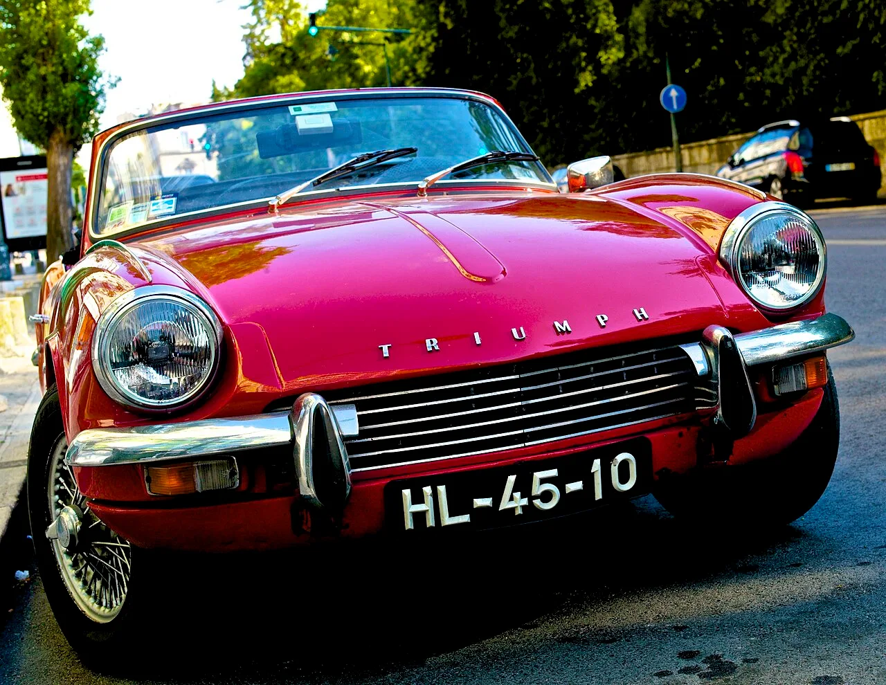 Triumph Spitfire, rear