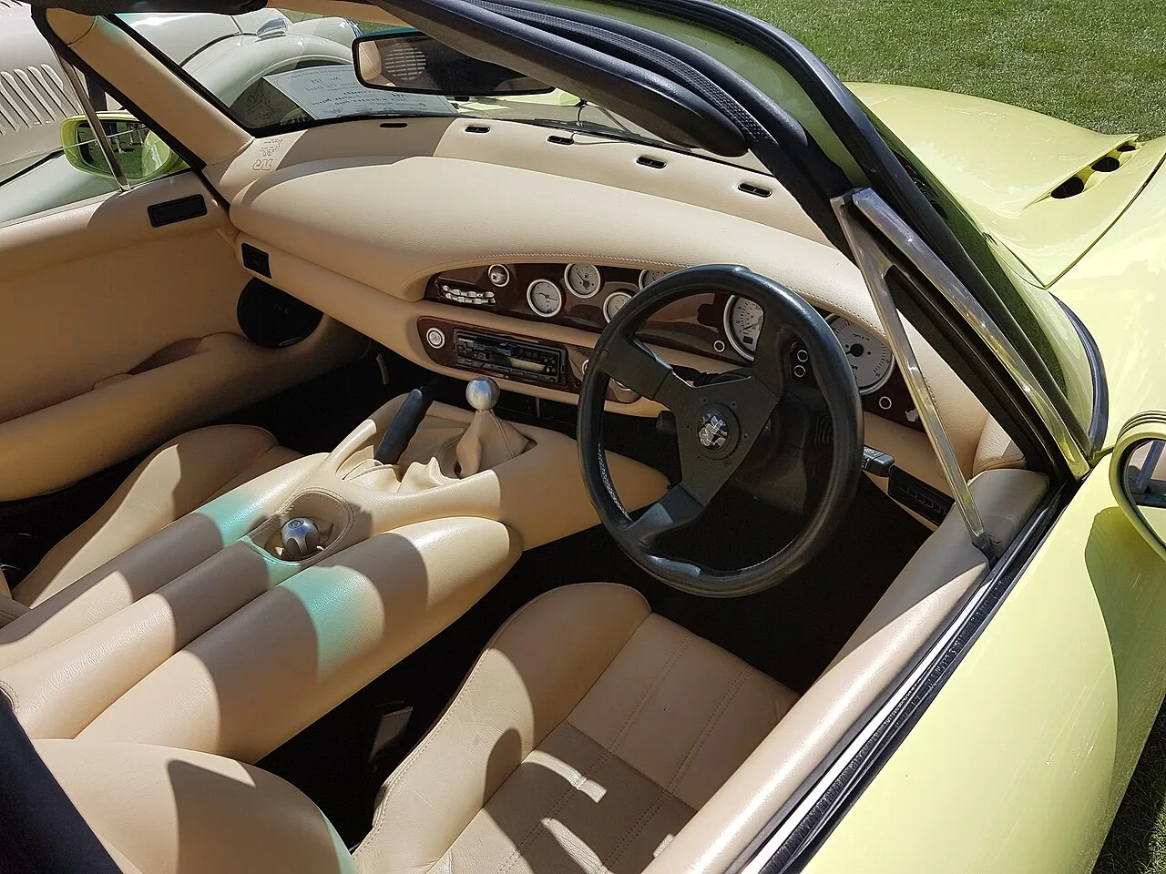 TVR Engineering Ltd Chimaera, interior