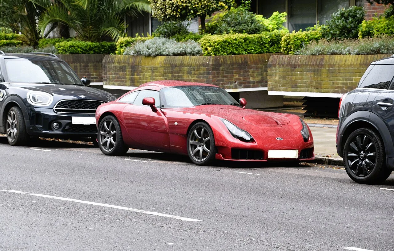 TVR Engineering Ltd Sagaris, rear