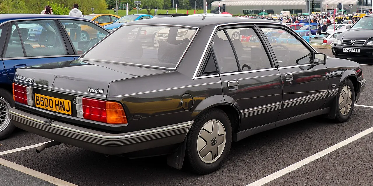 Vauxhall Carlton Mark I, rear
