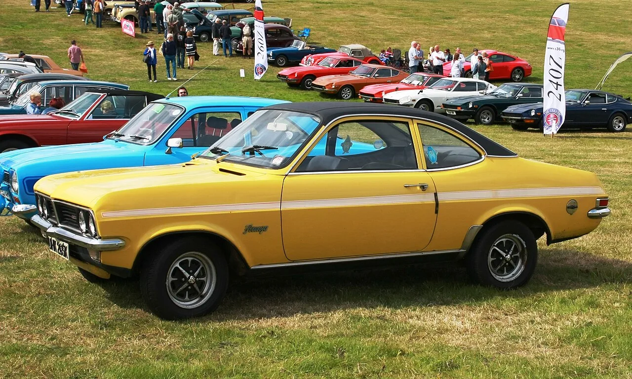 Vauxhall Firenza, side