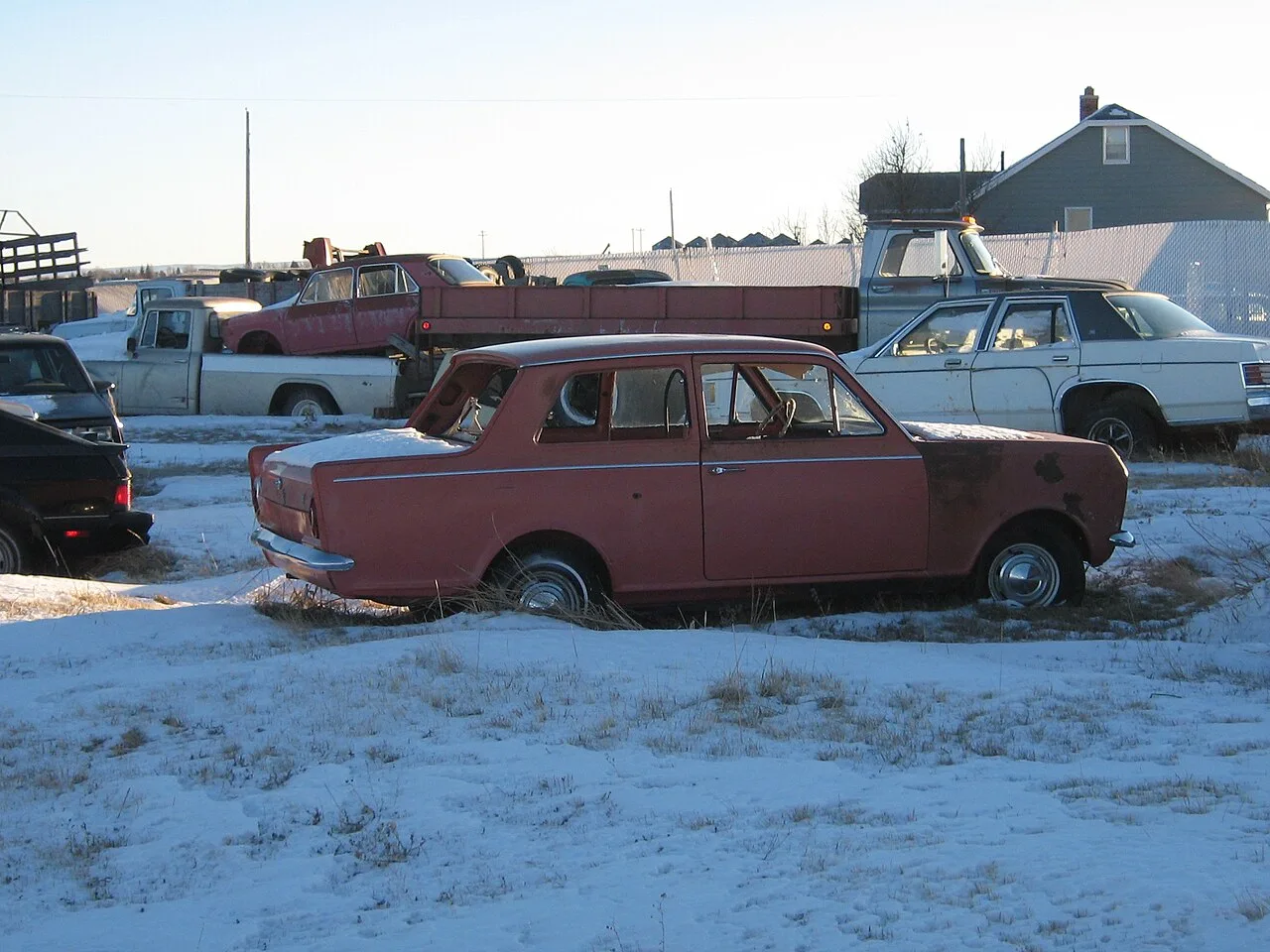 Vauxhall Viva HA, side