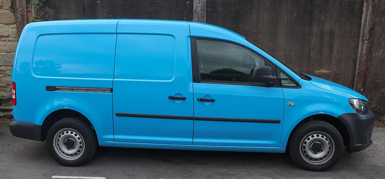 Volkswagen Caddy Typ 2K, side