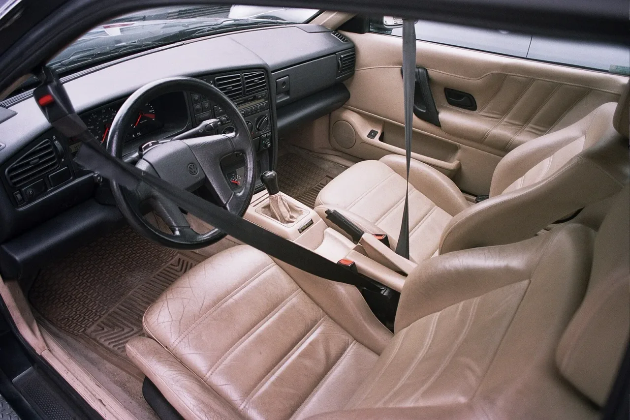 Volkswagen Corrado, interior