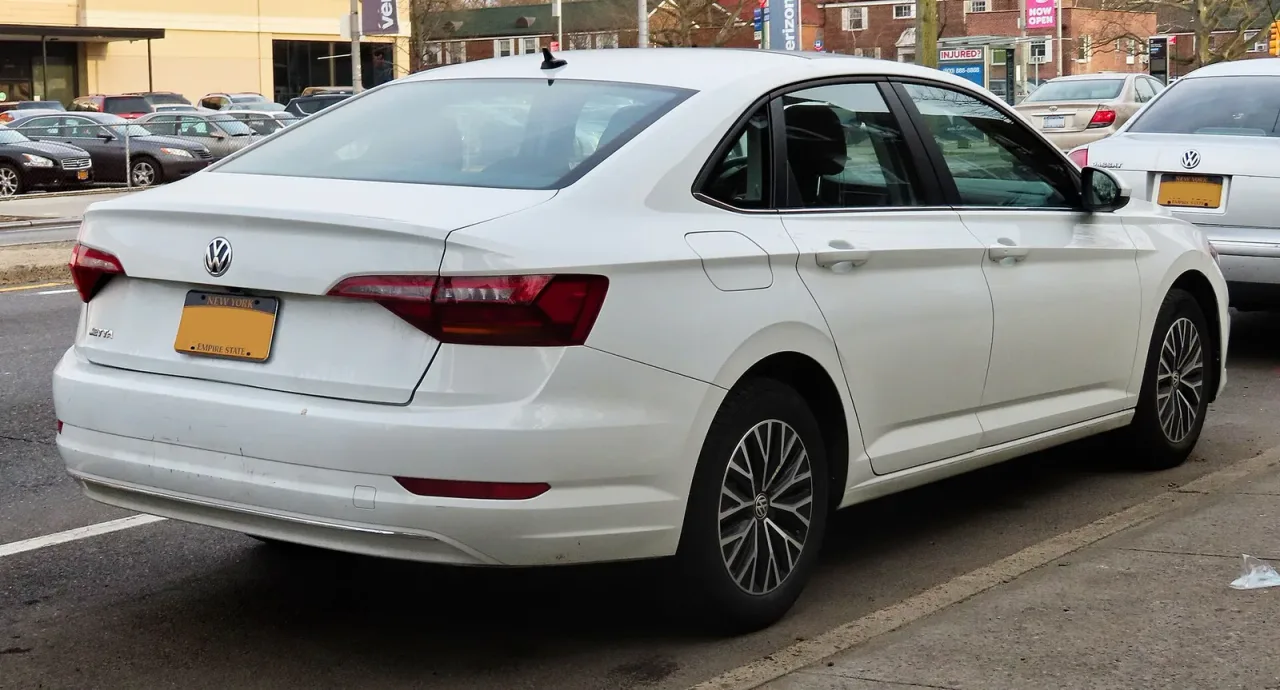 Volkswagen Jetta, rear