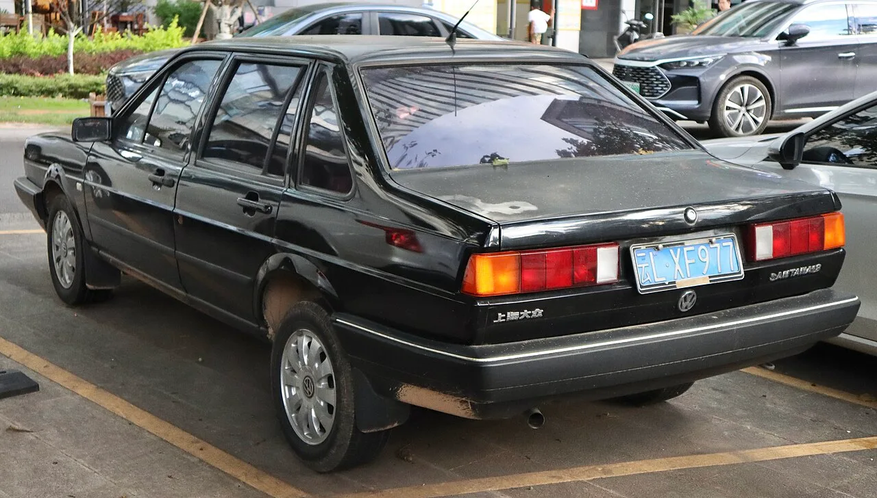 Volkswagen Santana 3000, rear
