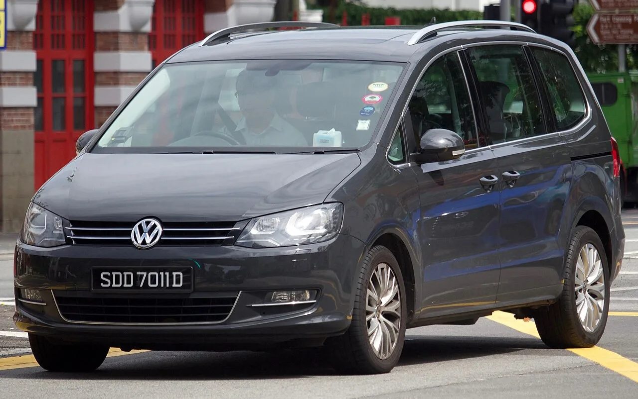 Volkswagen Sharan, rear
