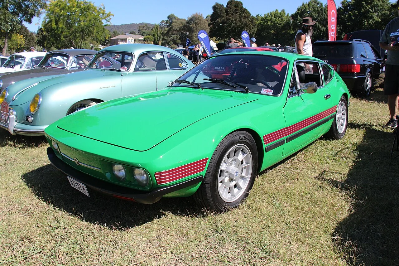 Volkswagen SP2 / SP1, interior