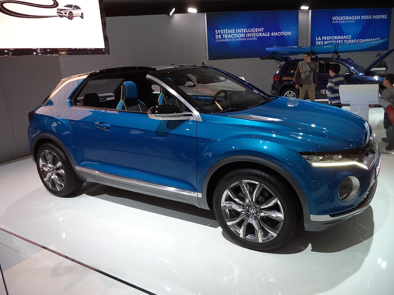 Volkswagen T-Roc first generation, side