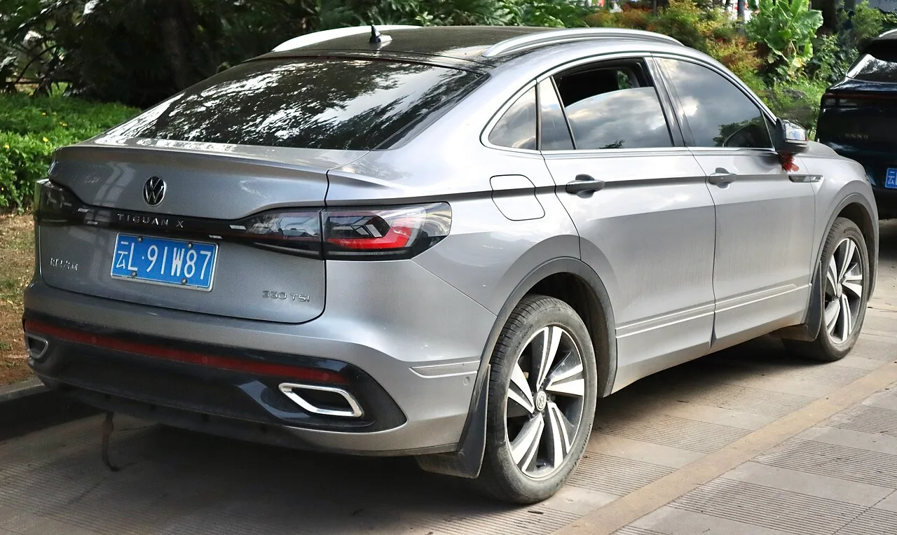 Volkswagen Tiguan, rear