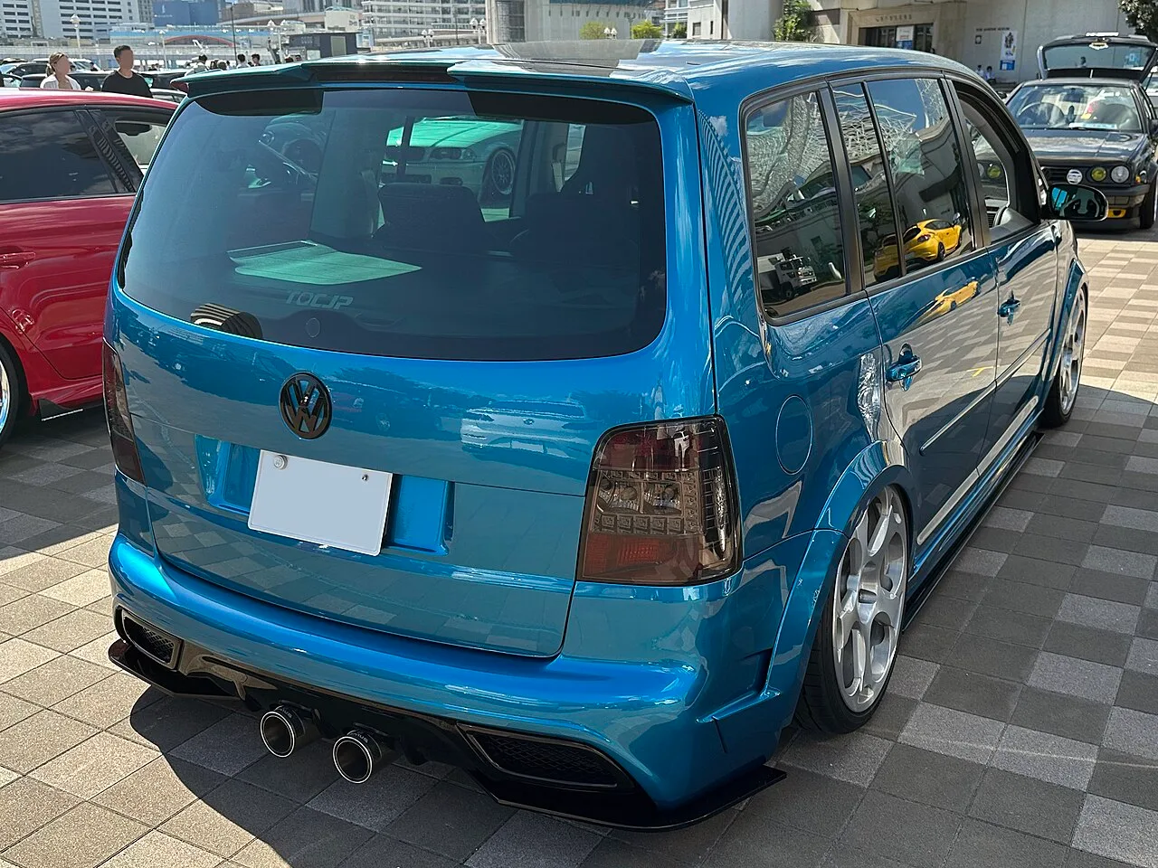 Volkswagen Touran, rear