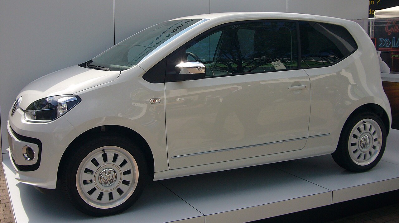 Volkswagen up!, side