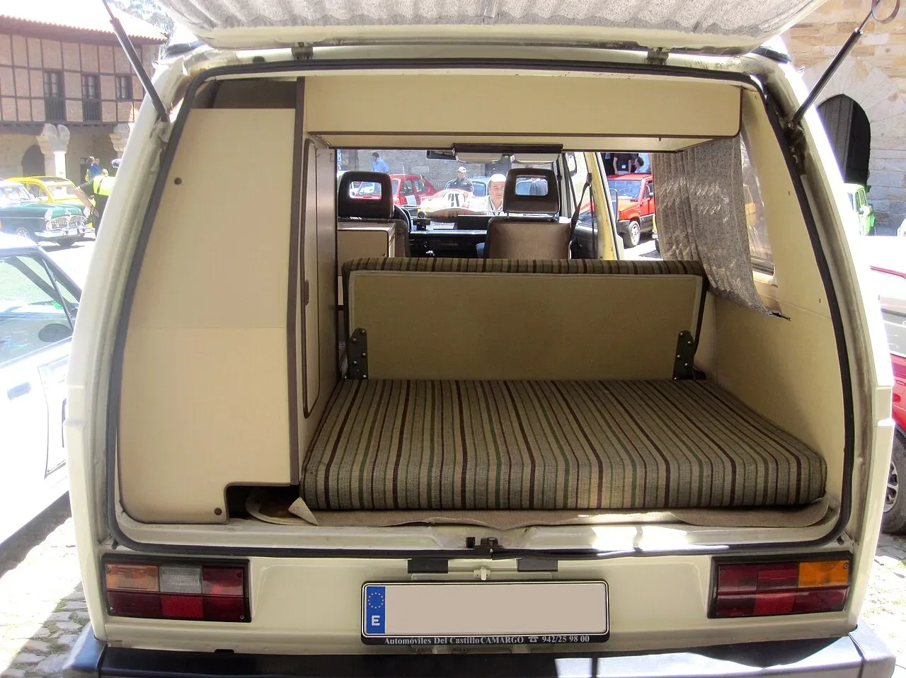 Volkswagen Vanagon, interior