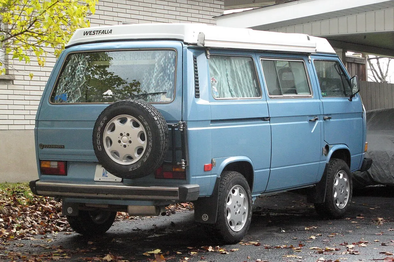 Volkswagen Vanagon, rear
