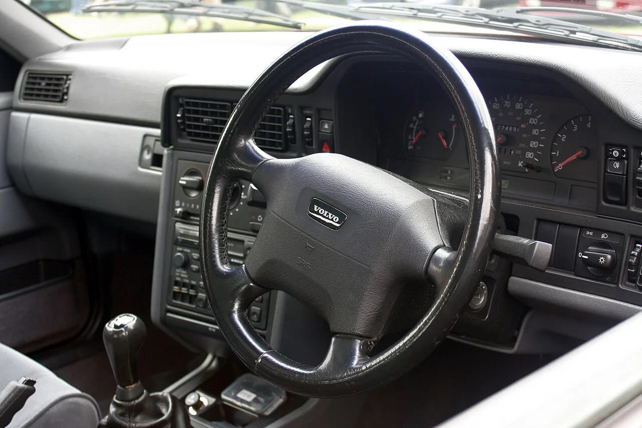 Volvo 850 T5-R, interior