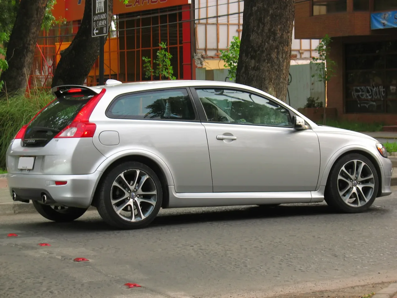 Volvo C30, side