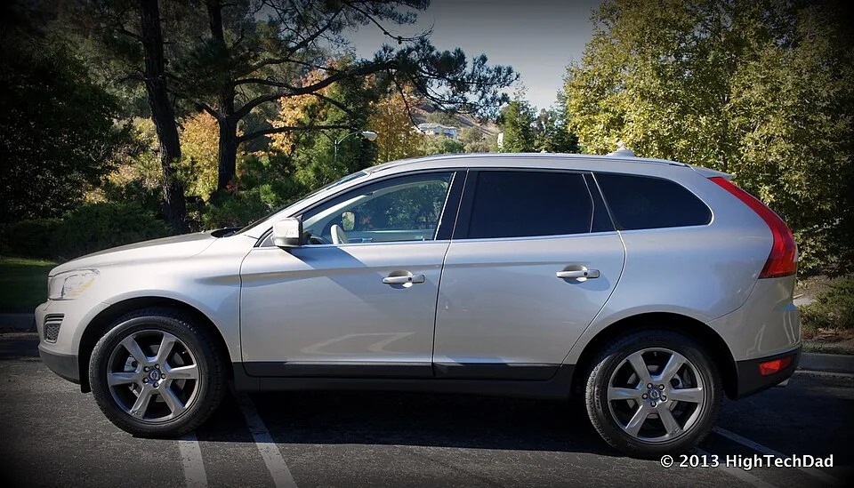Volvo XC60, side