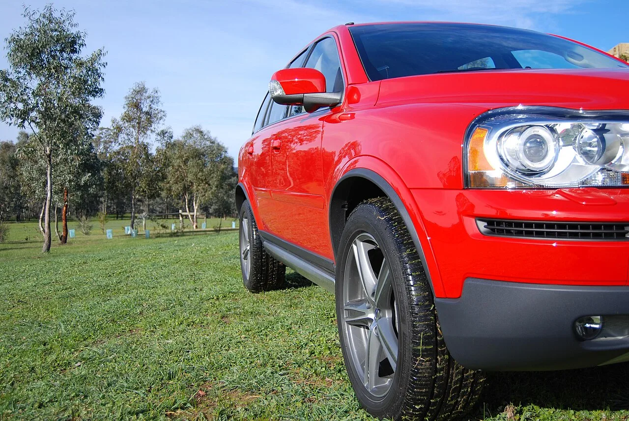 Volvo XC90, side