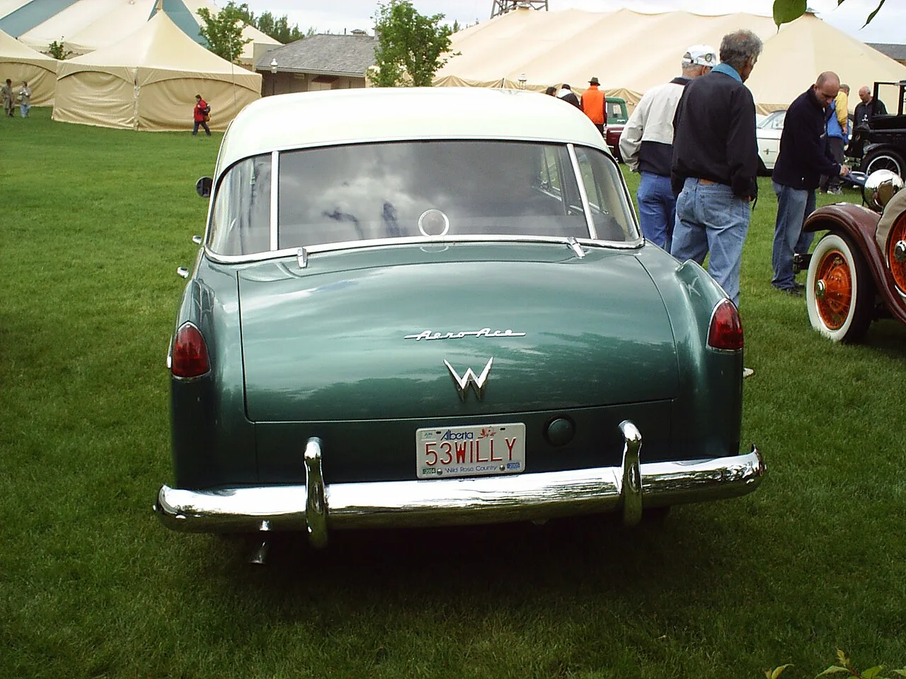 Willys Aero Willys, rear
