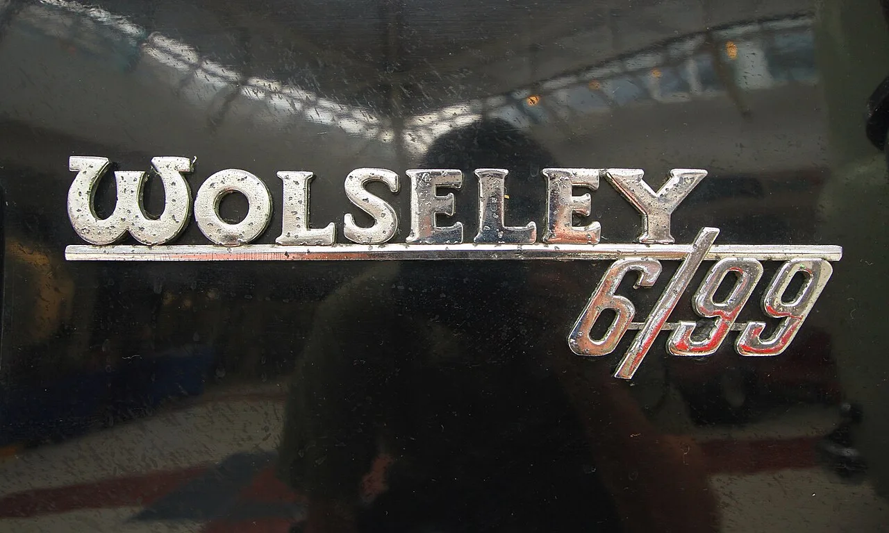 Wolseley 6/99, rear