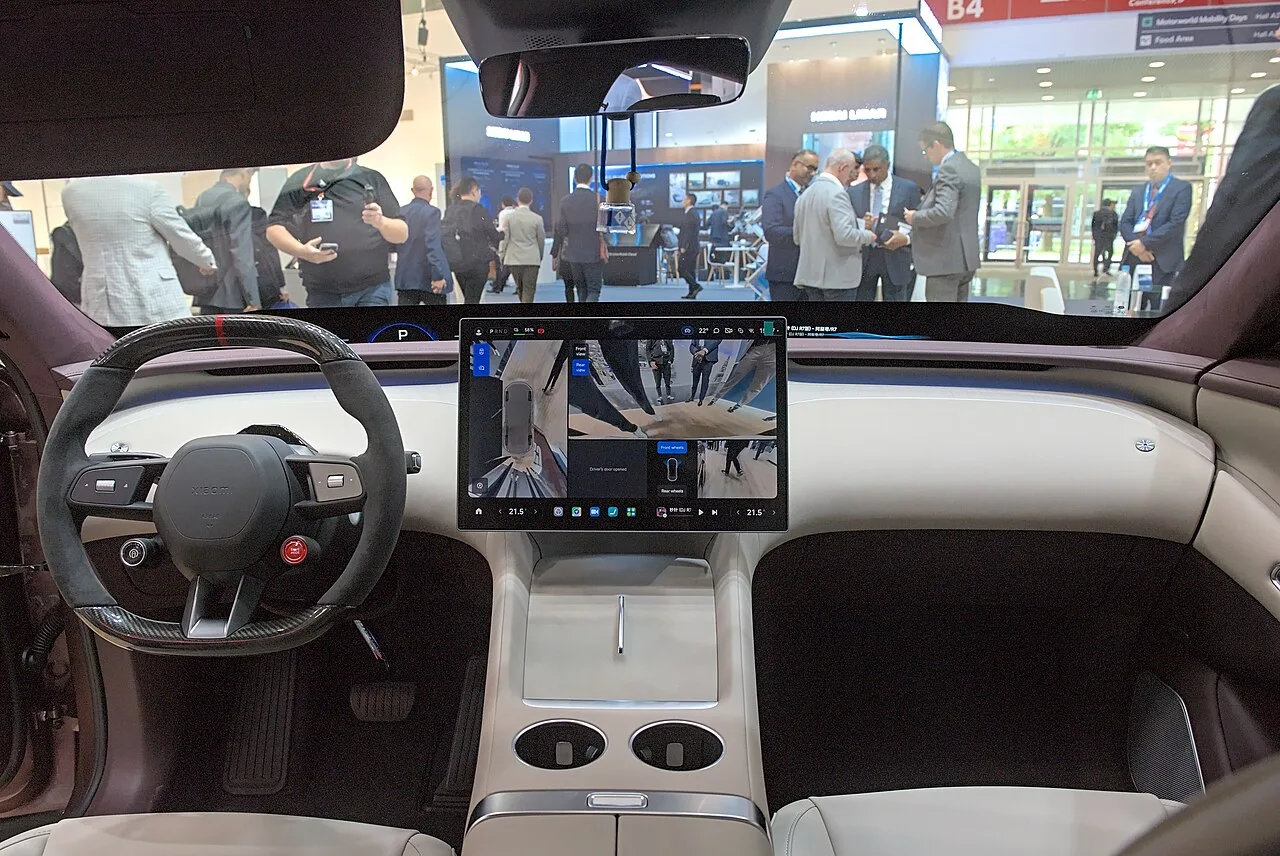 Xiaomi YU7, interior